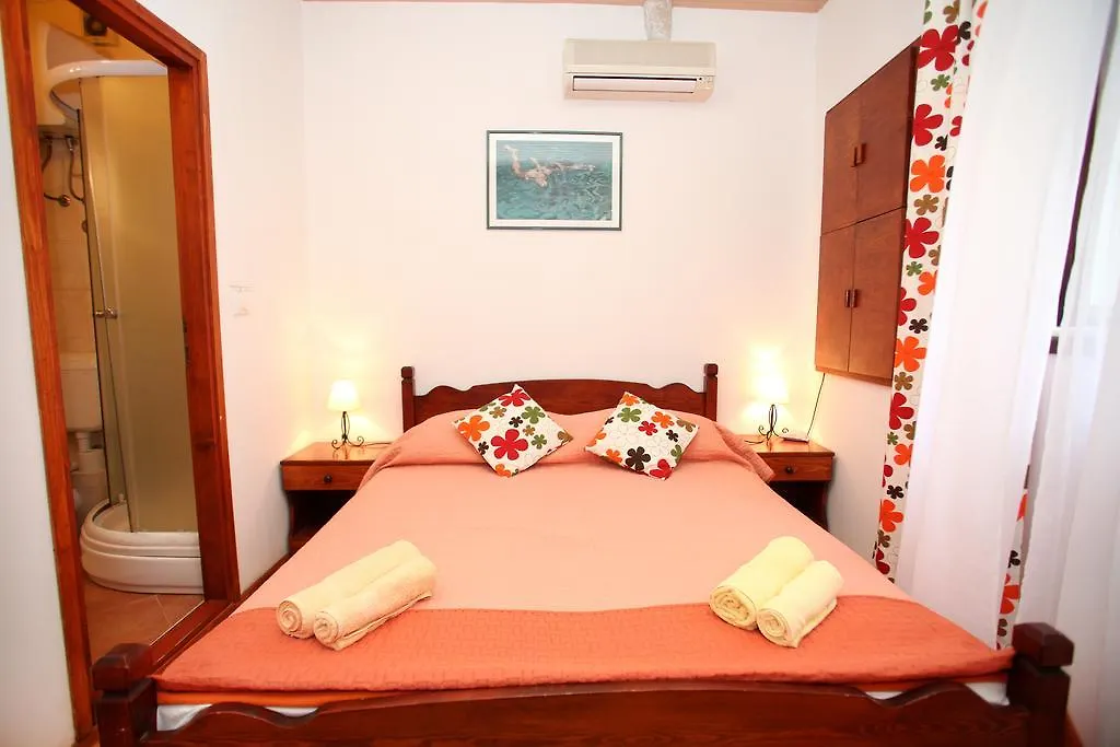 Pensionat Rooms & Studio Stipcic